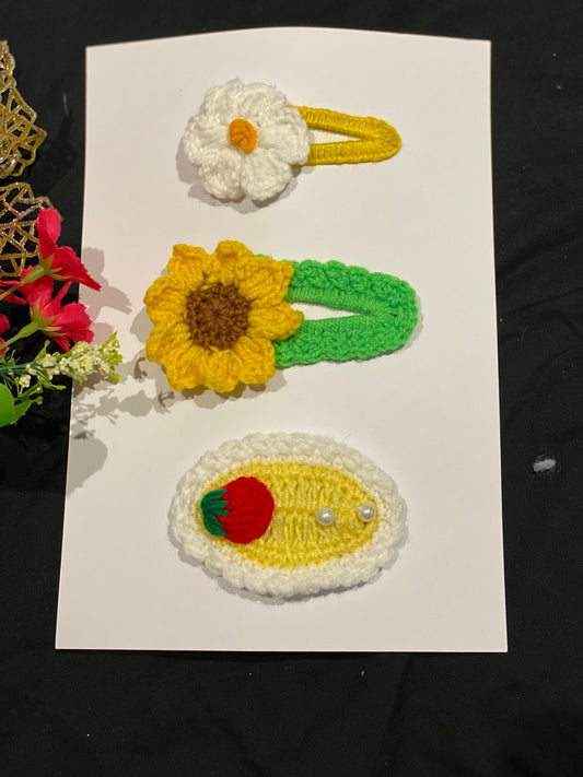 Trendy hand crochet pins