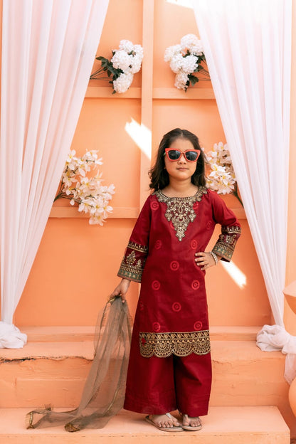 Girls beautiful fully embroided  three piece Eid lawn collection