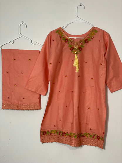 Girls peach doria cotton embroided kurta with flapper style embroided trouser