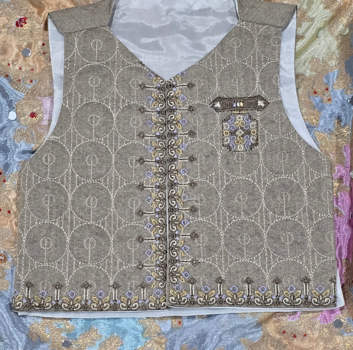 Infant viscose embroidered kurta pyjama with embroidered waistcoat
