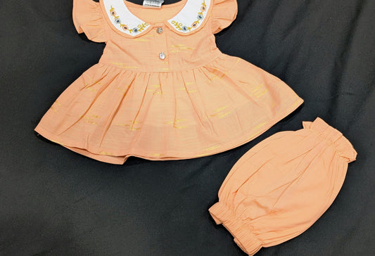 Girls' embroidered and self-patterned frocks with pants