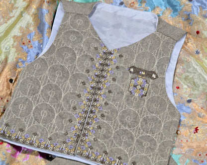 Infant viscose embroidered kurta pyjama with embroidered waistcoat